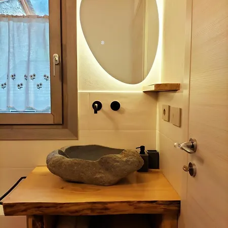 Beb Aria Di Montagna Bed & Breakfast